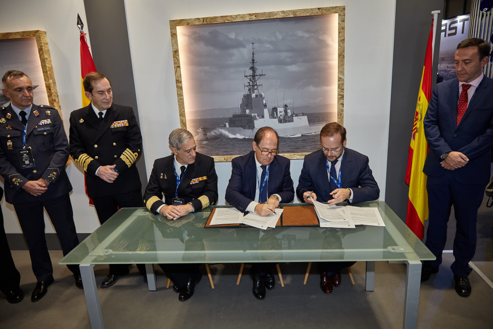 Firma bam navantia armada