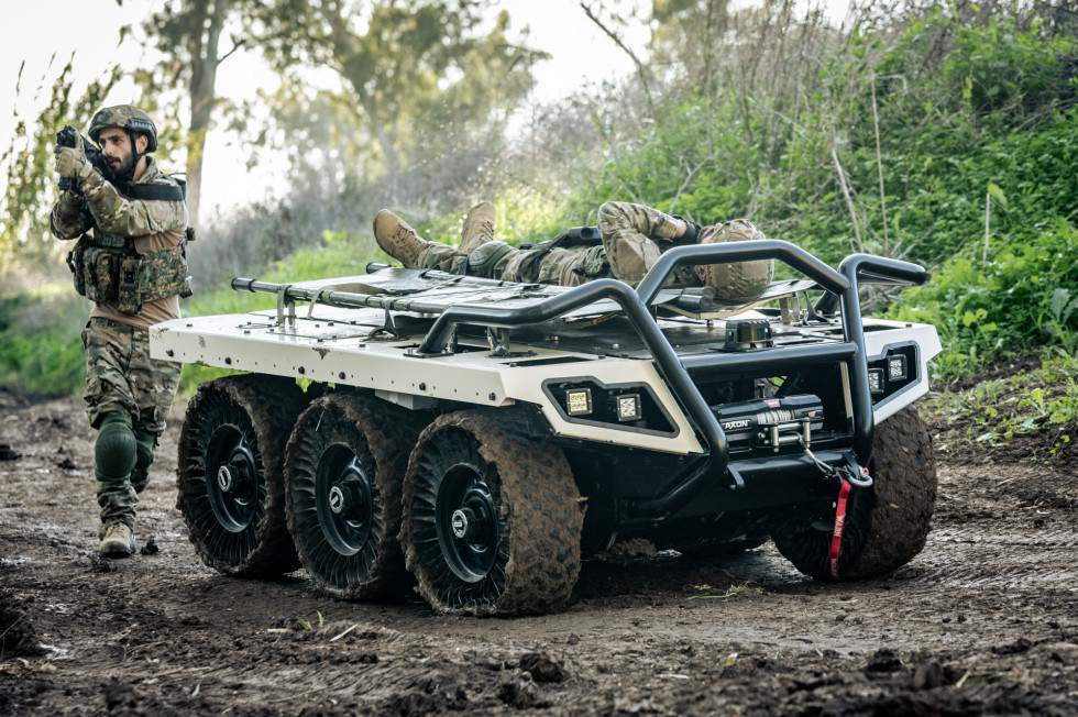 211119  6X6 ROOK UGV operating alonside soldiers (Elbit Systems)01