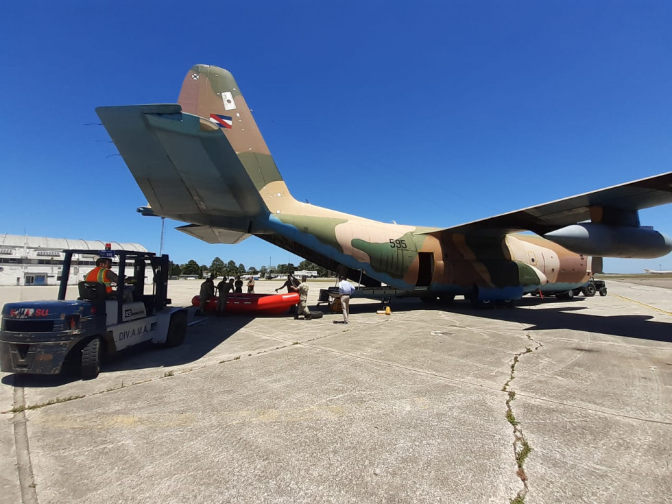 Transporte de lancha en Hercules  FAU