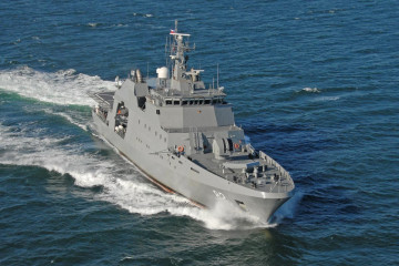 OPV 82 Comandante Toro Foto Asmar