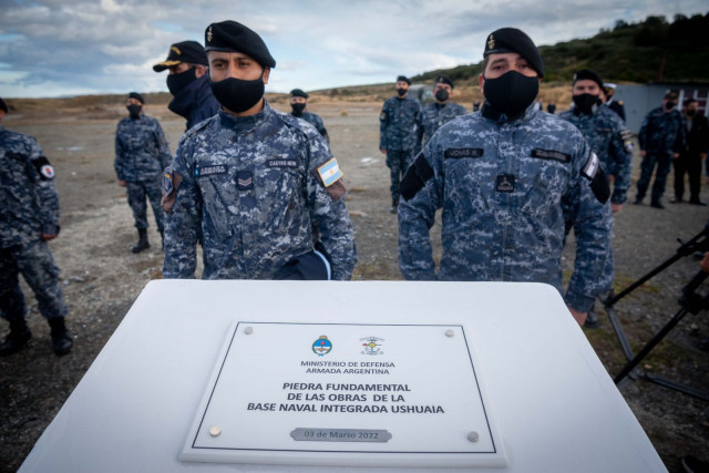 Piedrafundamental obras basenavalintegrada ushuaia 070322MINDEF