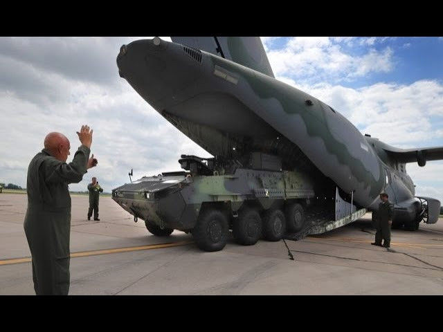 Embraer exhibe las capacidades del KC-390 al Ministerio de Defensa de República Checa