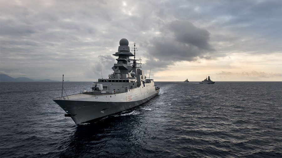 Fragata clase Bergamini Carlo Margottini de la Marina Militar de Italia Foto Fincantieri