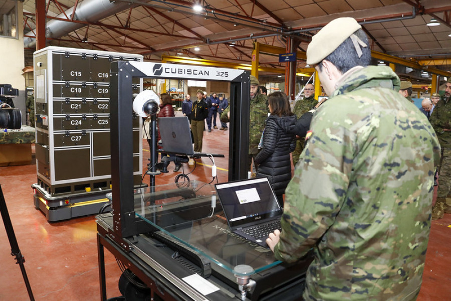 Robles tecnologia para la base logistica