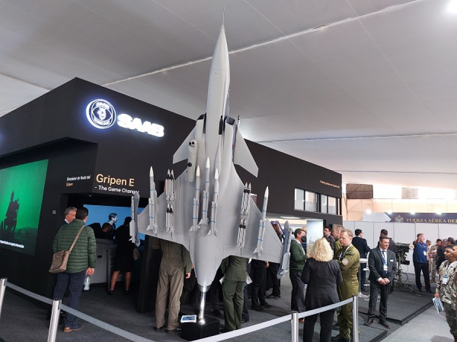 Saab GripenE Sitdef2023 may2023 PeterWatson 600px