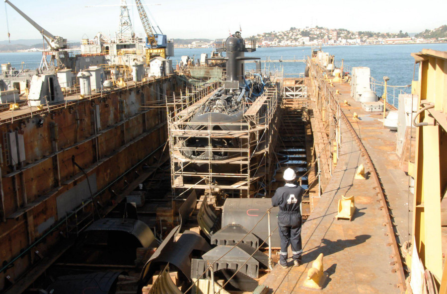 Submarino Scorpene de la Armada de Chile en dique flotante de Talcahuano Foto Armada de Chile