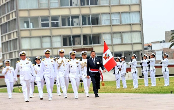 MinDefJorgeLuisChavezCresta ReconocimientonuevoComgemarLuisPolarFigari 04ago2023 MinDefPeru