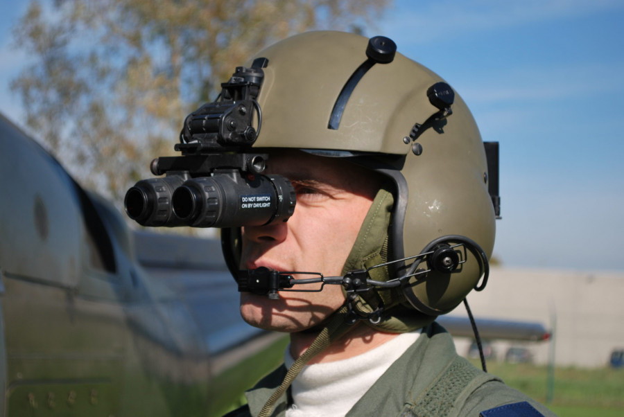 Visor noctuno Helimun MK 6 Foto OIP Sensor Systems