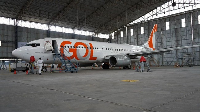 Boeing737 800 GolLinhasAereas sep2023 FuerzaAereaPeru 650px