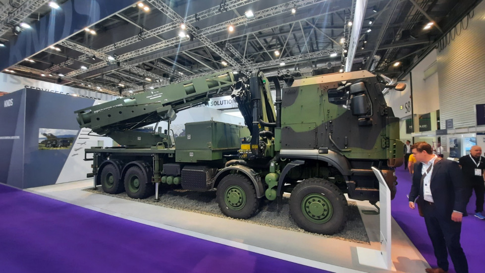 Lanzacohetes PULS en camion Rheinmetall DSEI