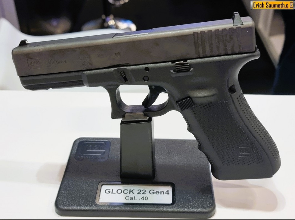 Pistolas Glock 2. Foto Infodefensa