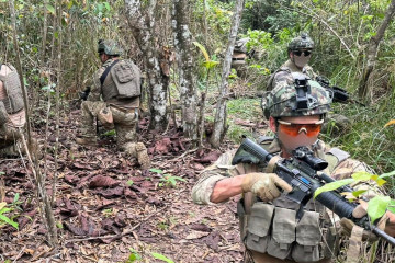 Operadores de la BOE Lautaro en entrenamiento con Fuerzas Especiales en Colombia Firma Ejército de Chile