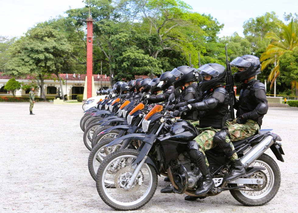 Pelotones motorizados 3. Fotos Ejercito Colombiano