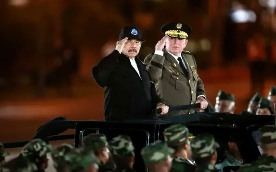Presidente de Nicaragia y comandante en jefe del Ejército nicaraguense