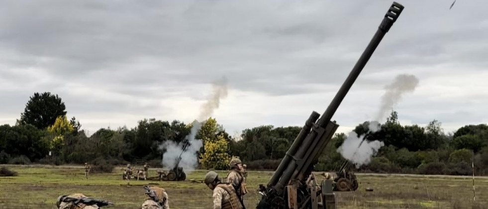 Grupo de Artillería N3 Silva Renard en un ejercicio táctico Firma Ejército de Chile