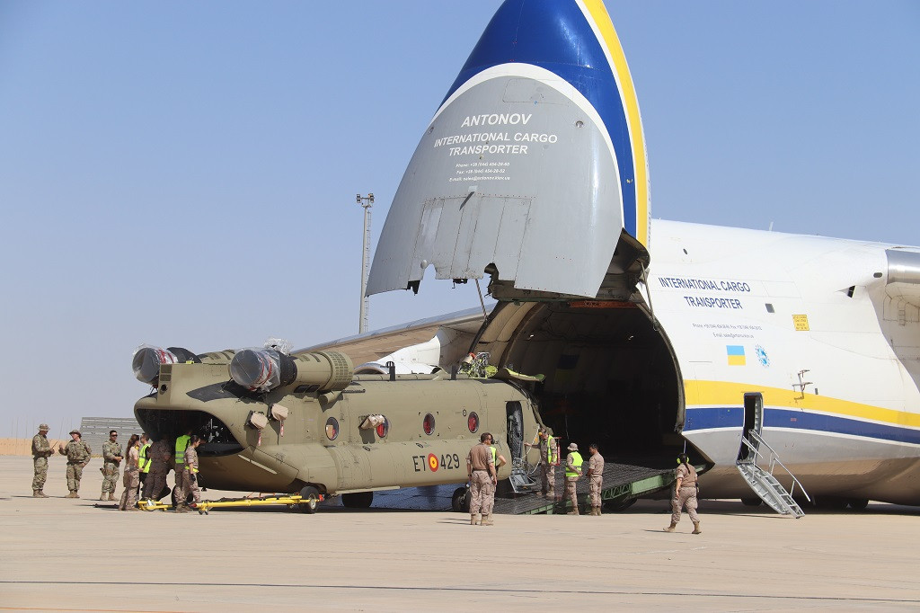 Llegada de los Chinook F a Irak