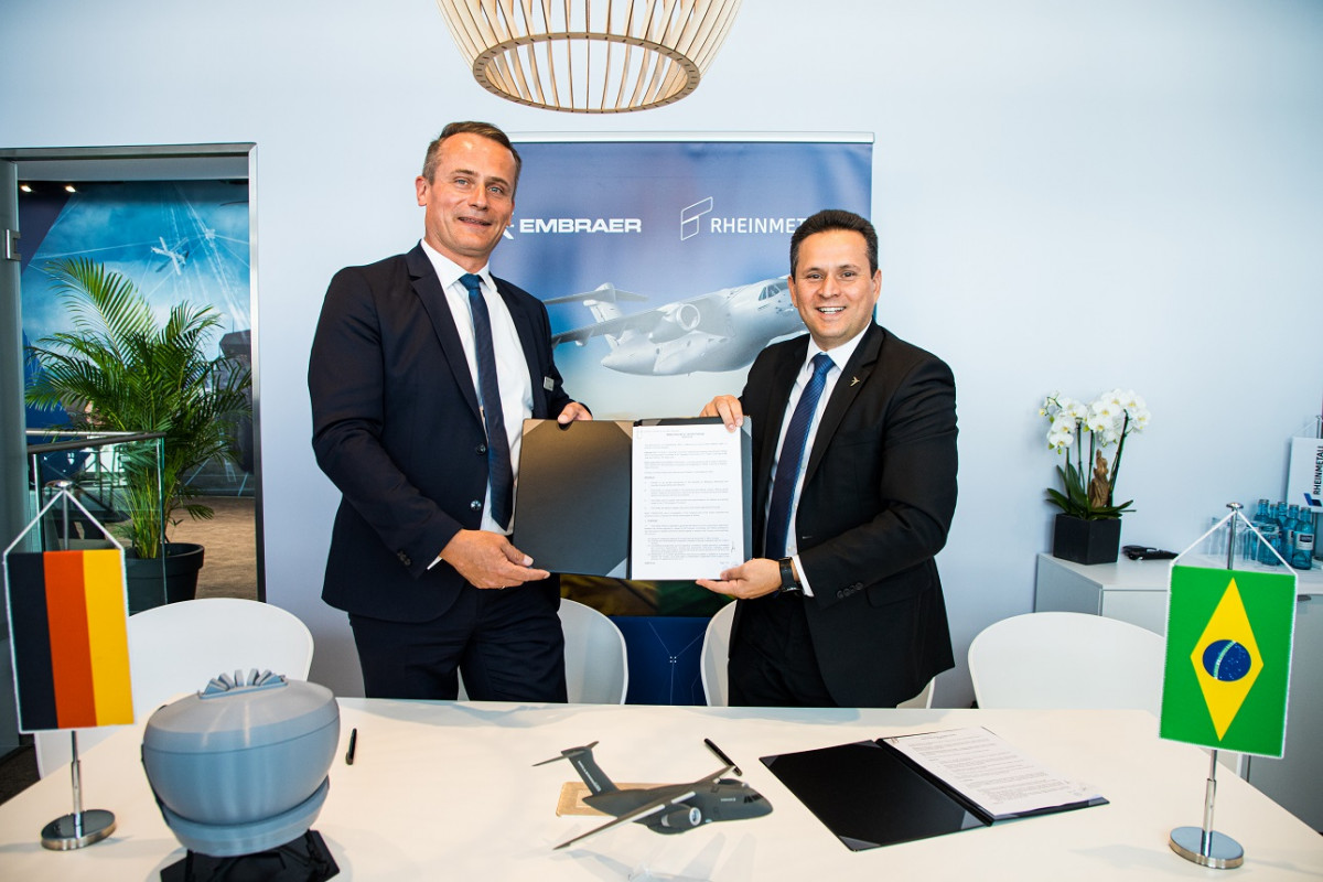 Embraer e a Rheinmetall avaliam novo Centro de Treinamento do C 390 na Europa 2
