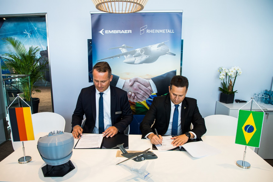 Embraer e a Rheinmetall avaliam novo Centro de Treinamento do C 390 na Europa