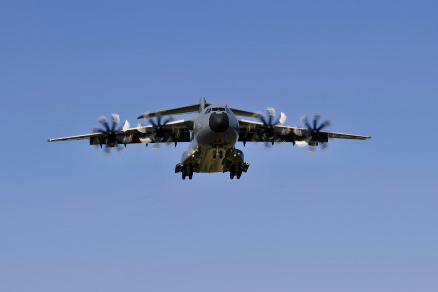 A400M Kazakhstan Maiden Flight 1 SPS AC AM 20240610 A400M MSN 139 KAZAKHSTAN APPROACH