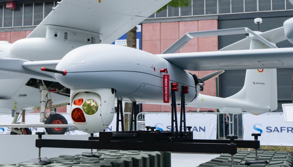 Safran y Edge Autonomy presentan una nueva configuración del sistema de drones tácticos ligeros Penguin