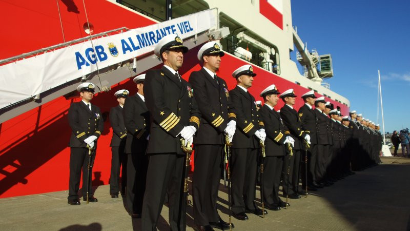 Ceremonia de entrega y comisionamiento del rompehielos AGB 46 Almirante Viel en Talcahuano Firma Armada de Chile 000