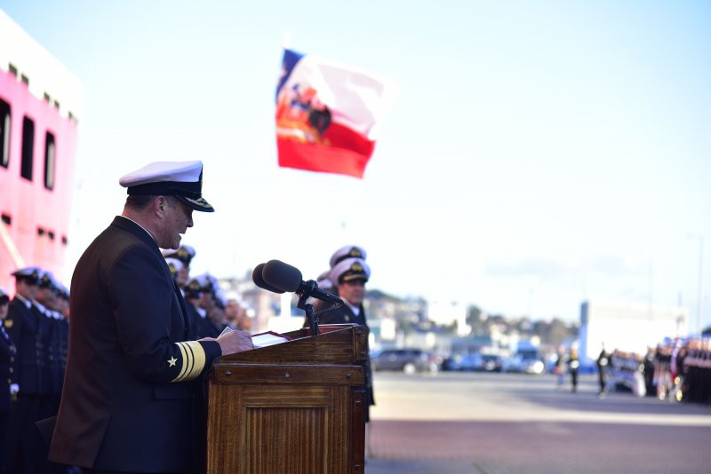 Ceremonia de entrega y comisionamiento del rompehielos AGB 46 Almirante Viel en Talcahuano Firma Armada de Chile 005