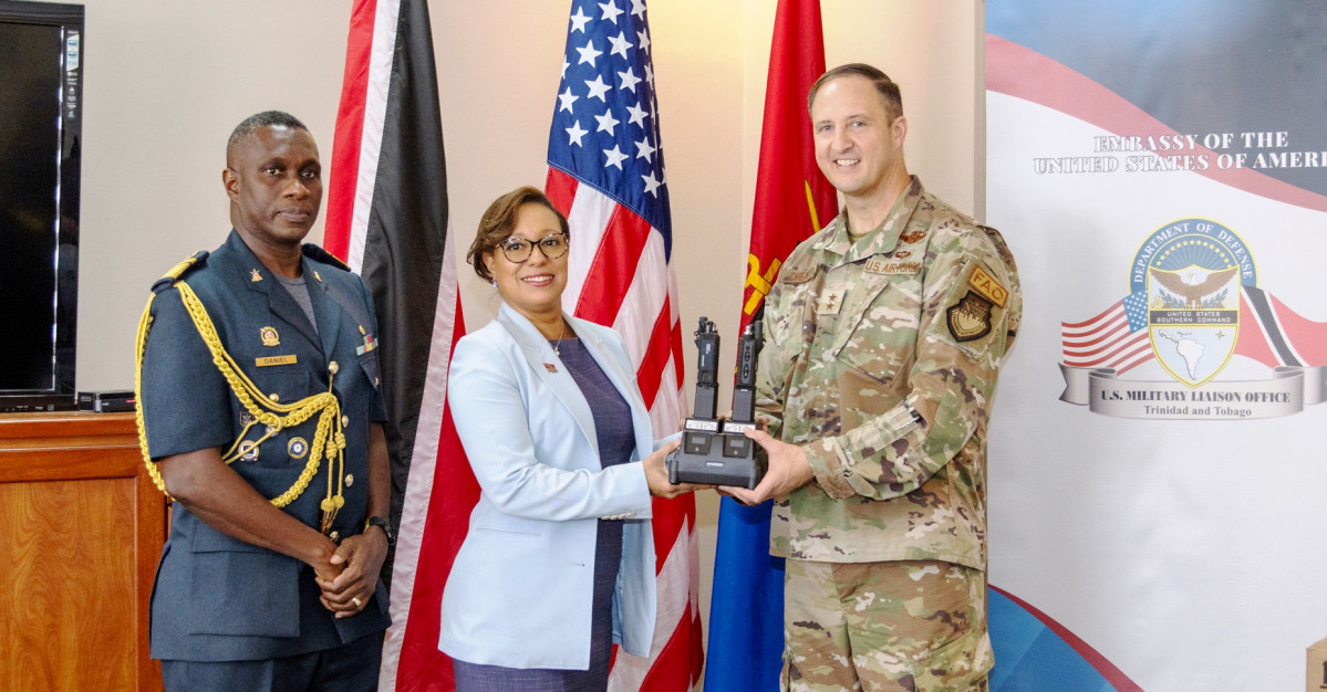 Trinidad&Tobago FzaDefensa EEUU donacion USEmbT&T 