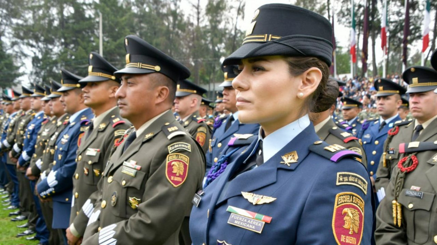 Que escuelas militares existen en mexico para estudiar la universidad