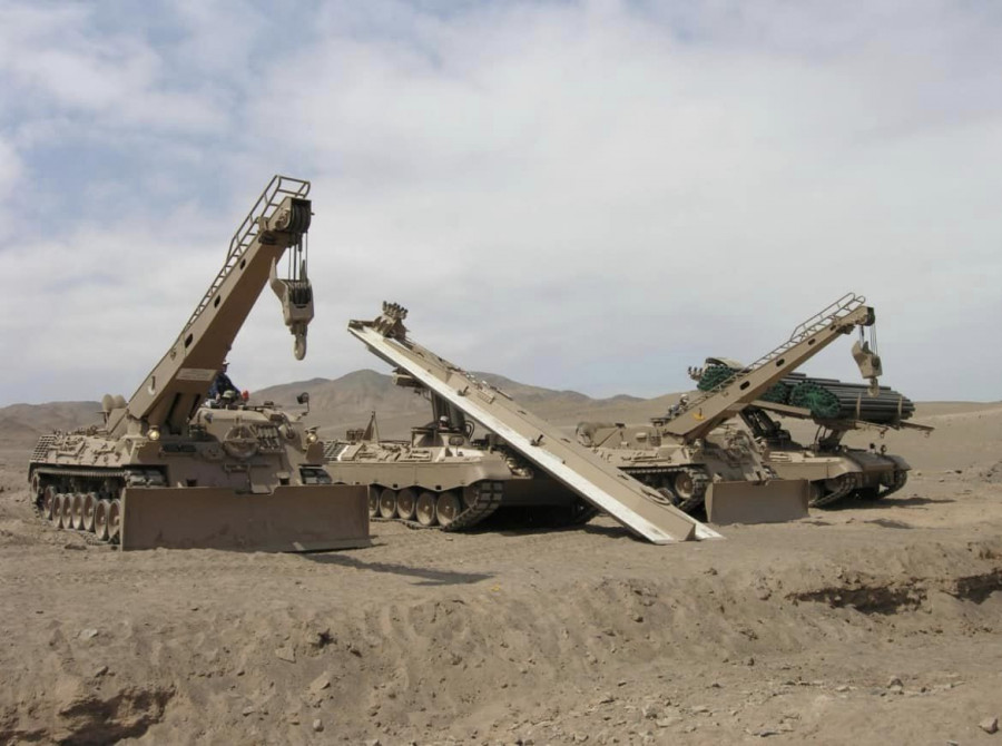 Vehículos de combate de ingenieros de la Compañía de Ingenieros Mecanizada N°9 Zapadores  Firma 1 Brigada Acorazada Coraceros del Ejército de Chile