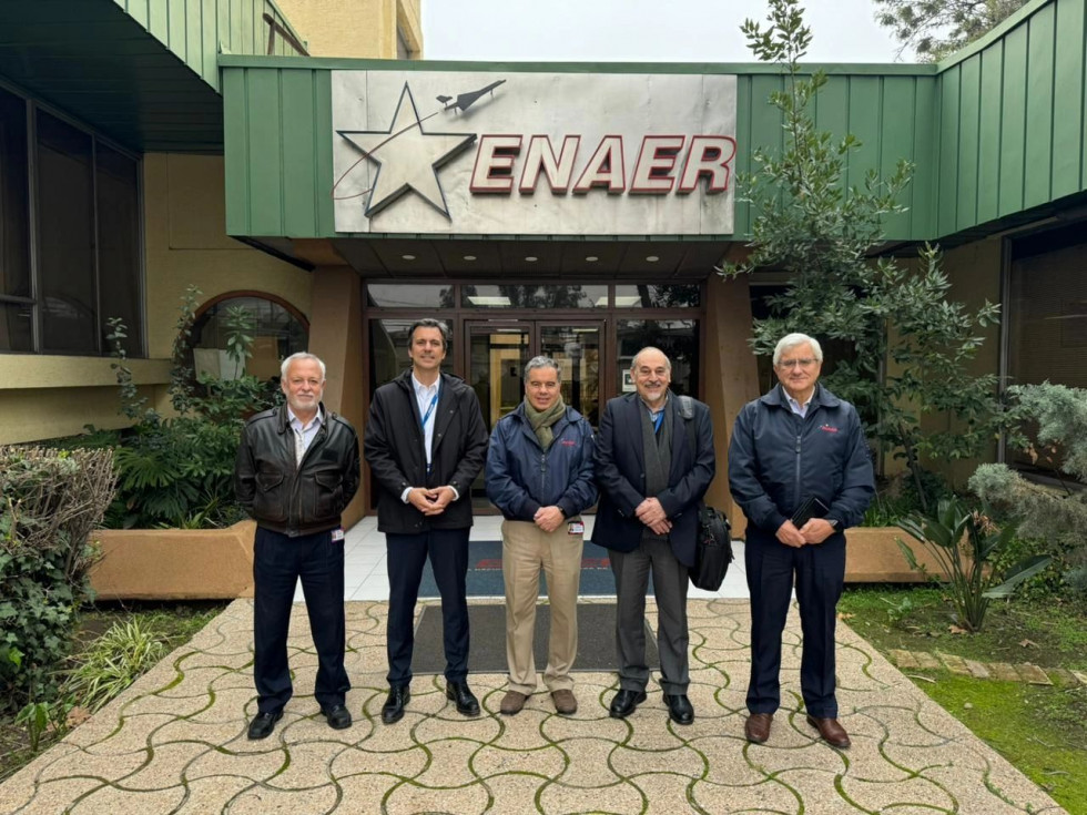 FAdeA visita ENAER