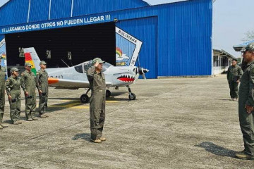 Bolivia FzaAerea Pilotos graduacion FAB