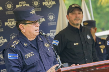 Muere en accidente aéreo el director general de la Policía salvadoreña Mauricio Arriaza