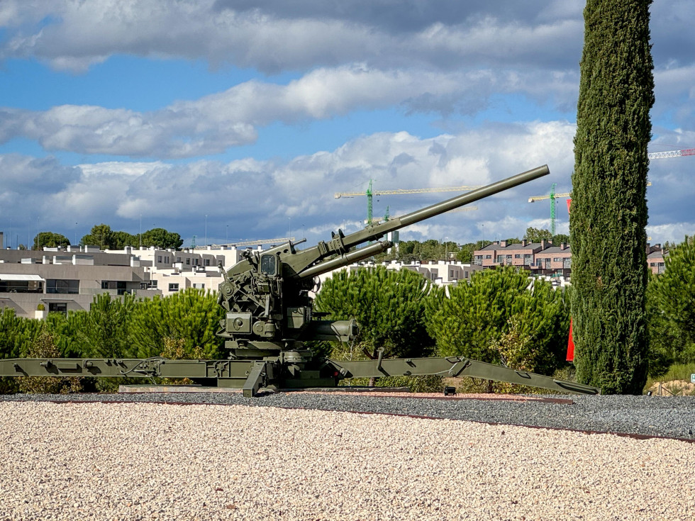 Canon antiaereo boadilla