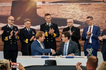 Firma del contrato de construcción de cuatro submarinos para Países Bajos. Foto. Naval Group