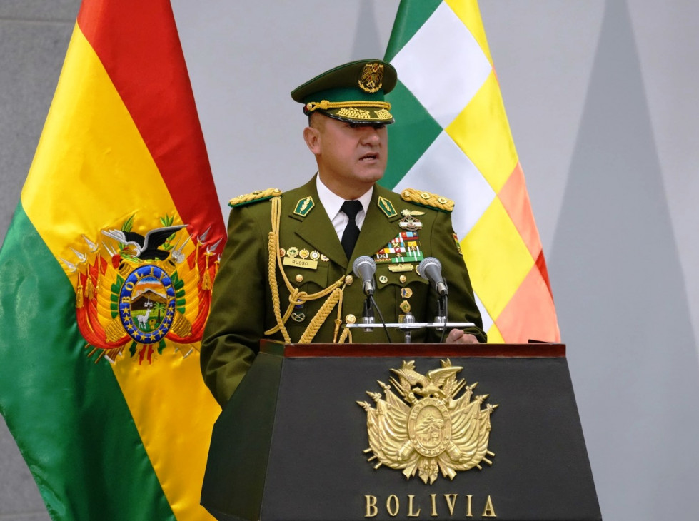 Bolivia Policia Gral Augusto Sandoval MinGobierno