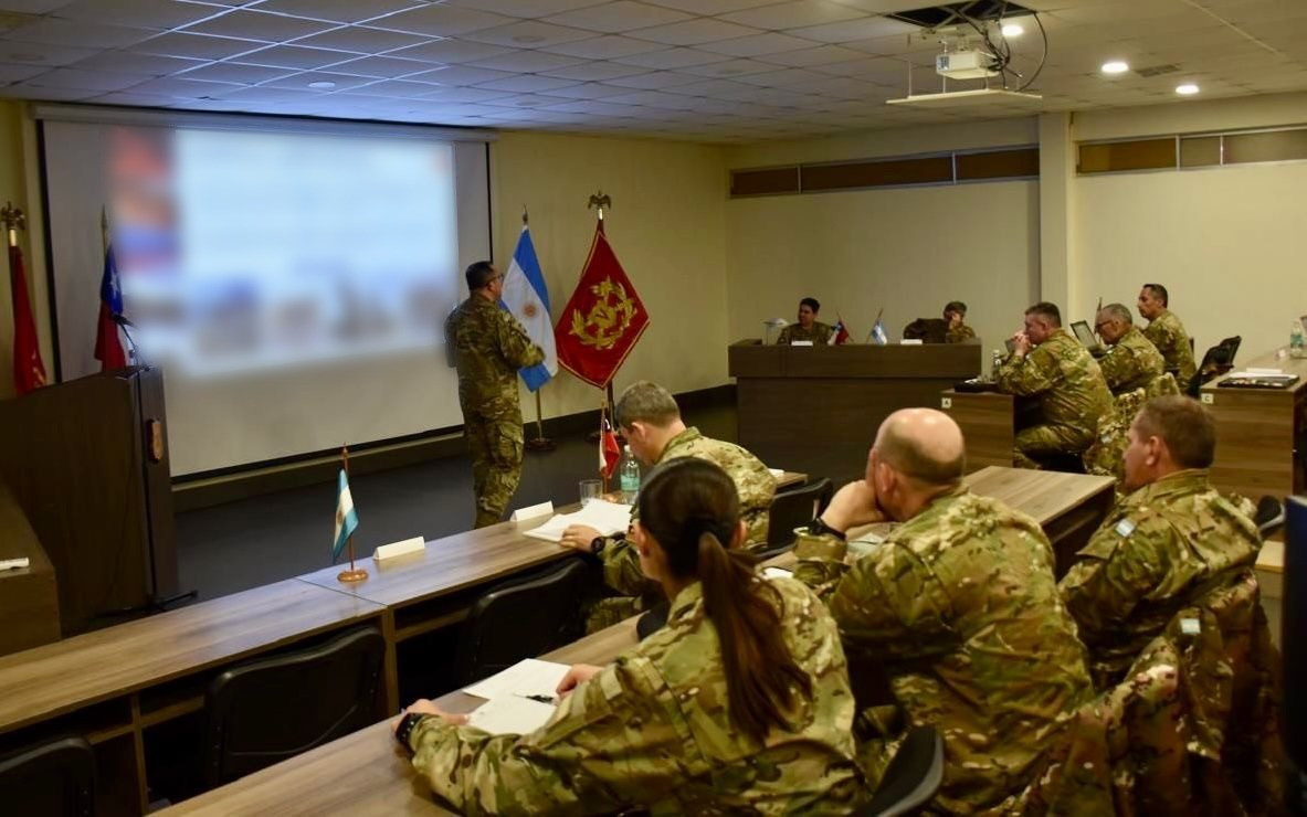 VII Reuniu00f3n Bilateral de Comandos Regionales Fronterizos Firma Eju00e9rcito de Chile 002