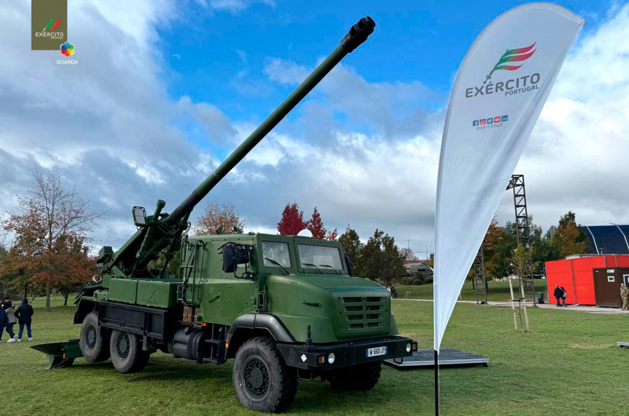 Sistema de artillería atopropulsada Caesar expuesto en Portugal. Foto. Ejército de Portugal