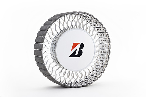 Bridgestone se asocia con Astrobotic para desarrollar un neumático para el vehículo lunar 24U CubeRover