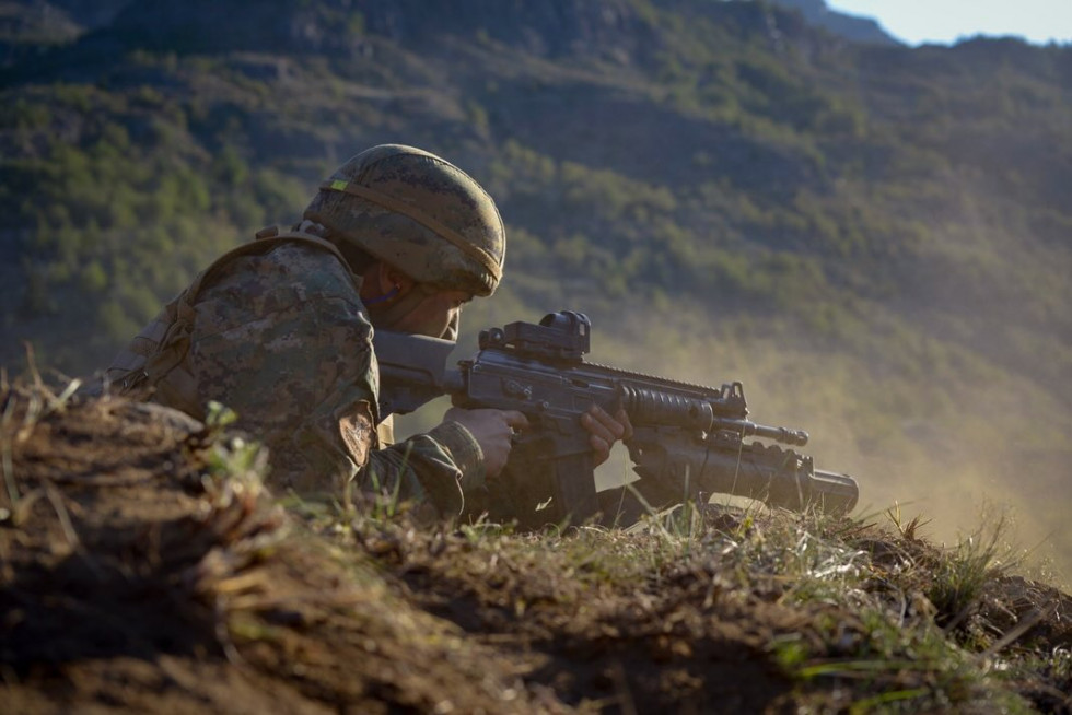 Soldado del  Batallón de Infantería del Destacamento Motorizado N° 14 Aysén en el ejercicio multiescalón Patagonia Firma Ejército de Chile