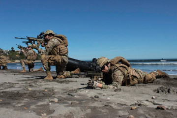 Infantes de Marina en una acción anfibia Firma Armada de Chile