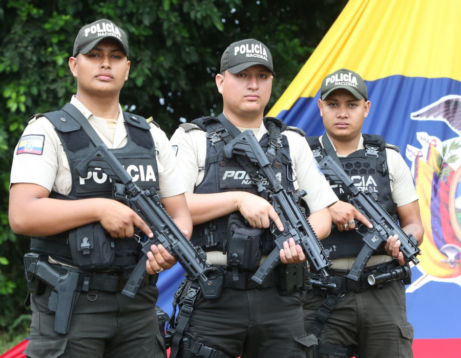 SIG SAUER. Foto Presidencia del ecuador