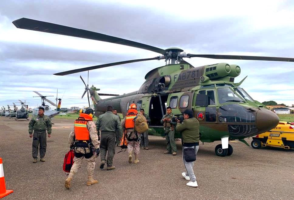 Bolivia FzaAerea Airbus H215 PreidenciaBolivia