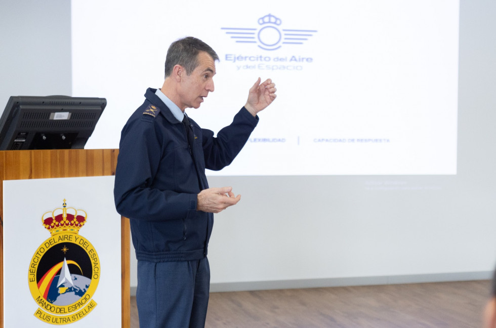 General Crespo Zaragoza: “España debe entender la importancia del espacio y asumir el coste”