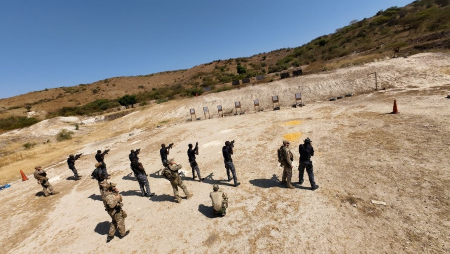 Ezapac y Gendarmeria senegalesa