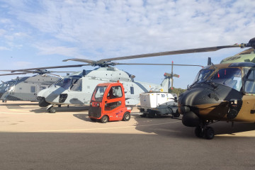 Tres helicopteros de las Fuerzas Armadas