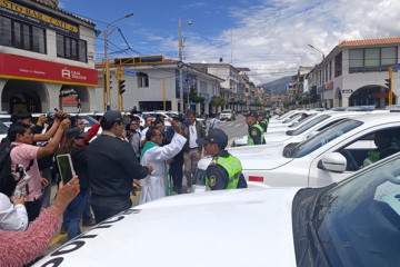 CamionetasNissanFrontier4x4 Entrega100unidades PNP Ancash dic2024 MininterPeru