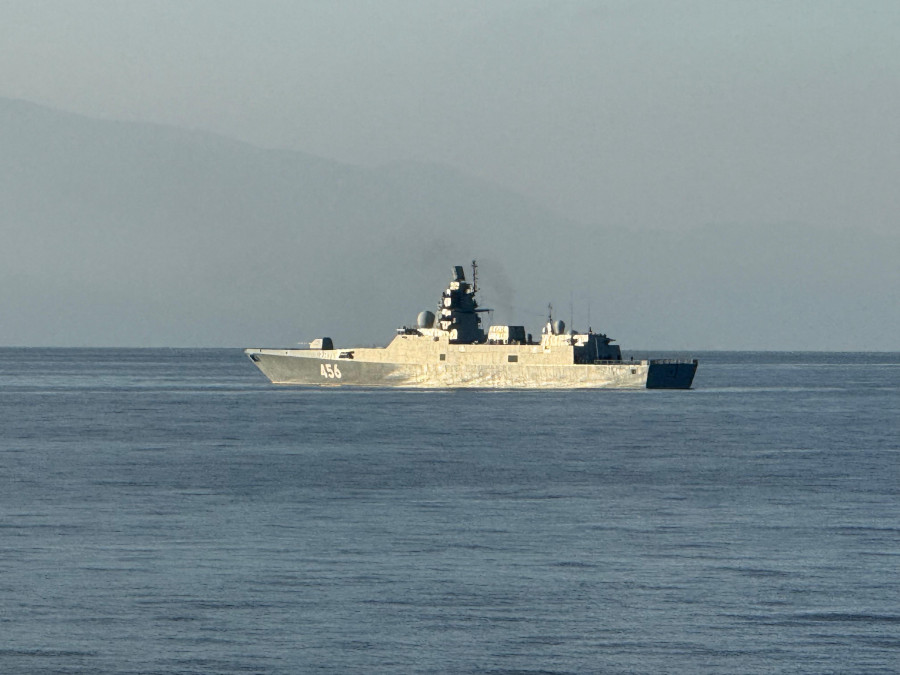 Fragata almirante golokov