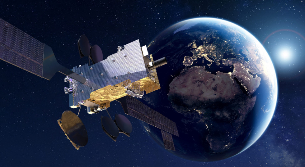 Thales Alenia Space e Hispasat inician el desarrollo del primer sistema geoestacionario de distribución de clave cuántica por satélite