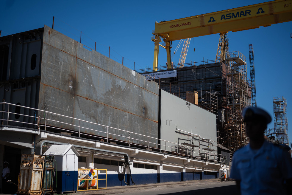 Construcción del primer buque multipropósito en la grada de Asmar Talcahuano Firma Prensa Presidencia de Chile