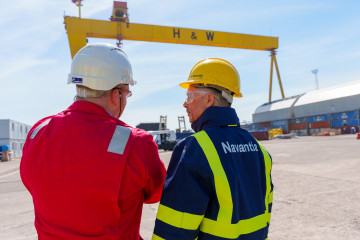 Un trabajador de Navantia en instalaciones de H&W en Reino Unido. Foto. Navantia